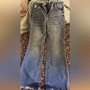 Risen Ankle Jeans